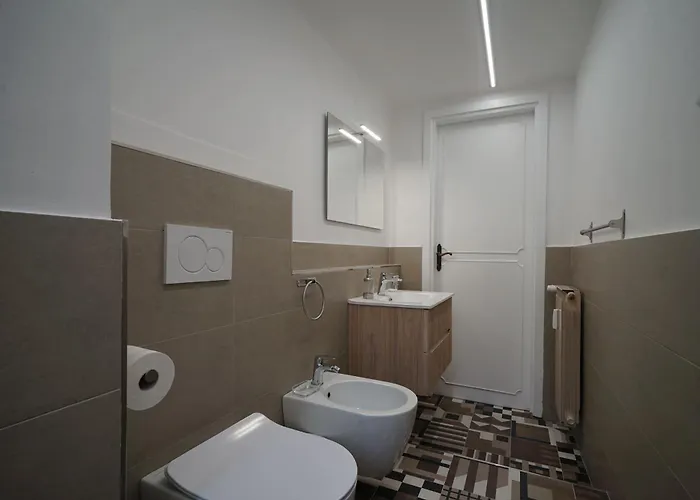 Manzoni 22 *