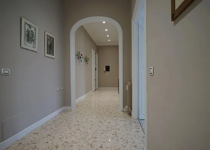 Manzoni 22 * La Spezia